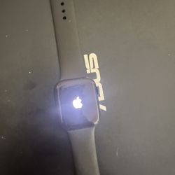 Apple Watch Series 7 