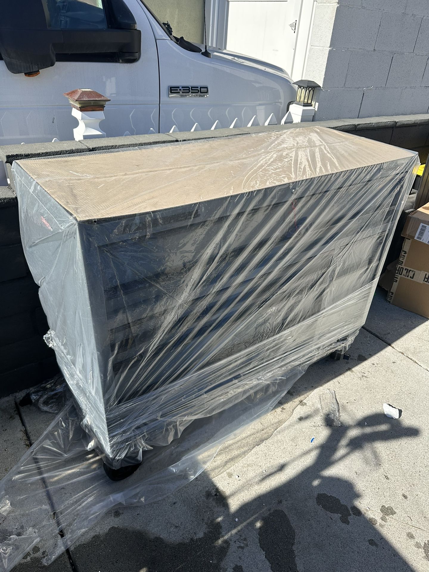 New 56” US General series 3 toolbox