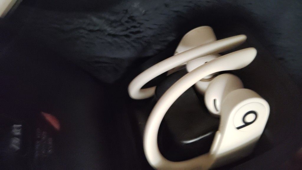 Beats Wrap Around Wireless