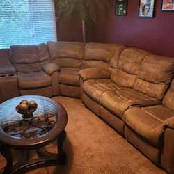 Brown Sectional Couch And Recliner 