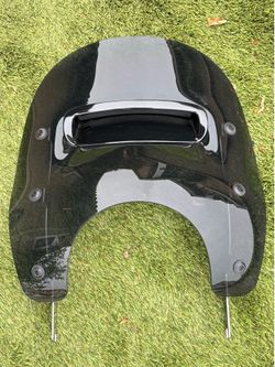 Genuine Harley-Davidson Smoked Vented Touring Windshield