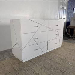 WHITE LACQUER 6 Drawer Dresser 😍🤍😍🤍😍