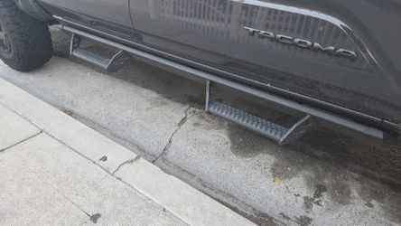 Truck side steps