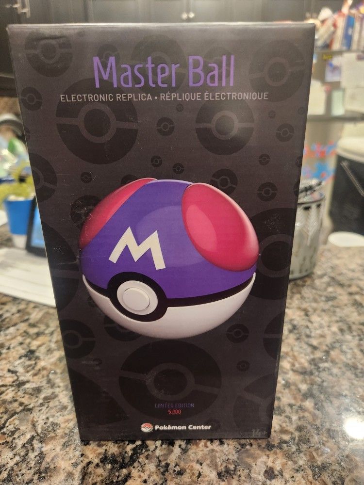 Master  Pokemon Ball Repilica Limited Edition 