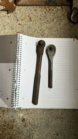 2 vintage ratchets