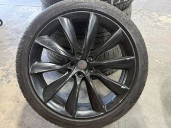 (1) SINGLE RIM 2019 Tesla Model X 22" Turbine Rim 