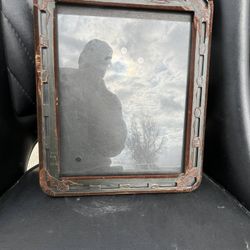 Unique Vintage Picture Frame With Glass