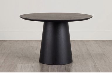 City furniture black table- nomad collection