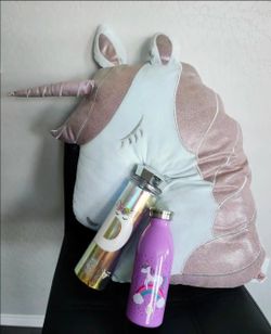 ✅️ Girls Purple Unicorn Pillow & 2pc Water Bottles• Good Condition• $10firm