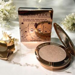 CHARLOTTE TILLBURY GLOW GLIDE FACE ARCHITECT HIGHLIGHTER Shade: Moonlit Glow