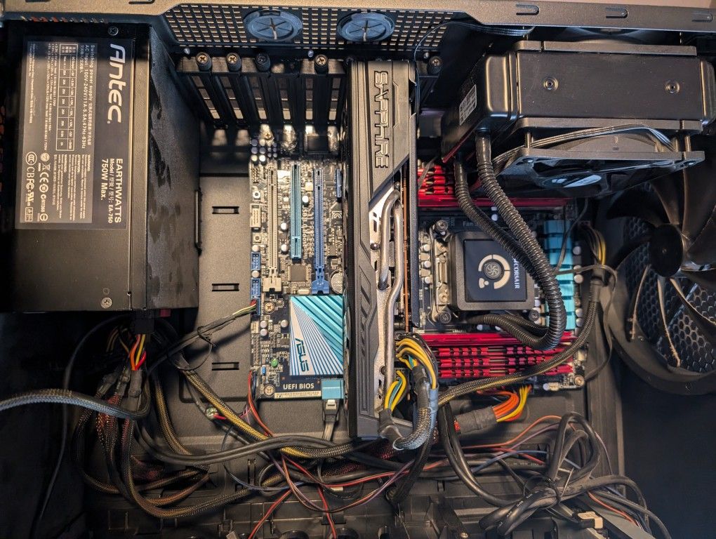 Used Gaming Computer i7 RX5700 8GB Radeon (please read description)