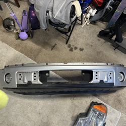 2009 F150 Front Bumper With Mounting Hardware Brackets, Fog Lights, And Lower Assembly