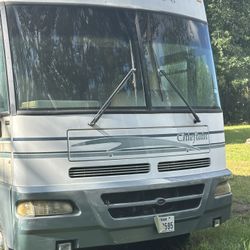 2001 Ford Chiefton RV