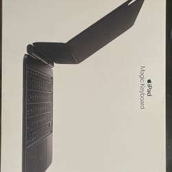 Black Magic Keyboard 
