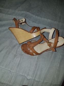 Wedges size 8
