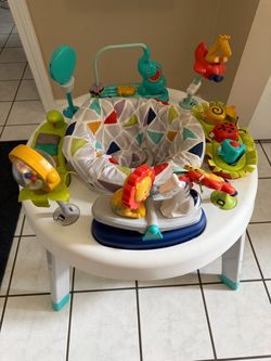 Fisher-Price Activity Play Center —Spin & Stand