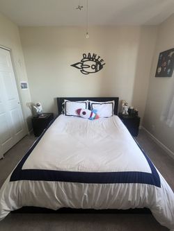 Queen bed Set Black Wood Furniture