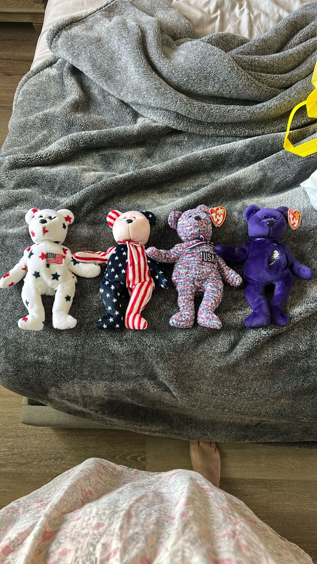 4 Beanie Baby Bears