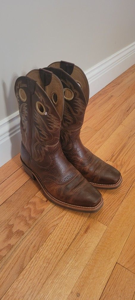 Ariat men's Heritage Roughstock Western Boot 