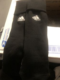 4 pair adidas socks