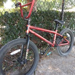  BMX  New 