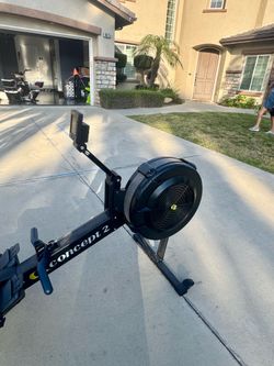 Concept 2 Rower w/PM5 - Rowing Machine