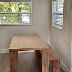 Castlery New Dinning Table 