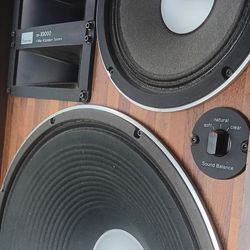 SANSUI SP-X9000(SINGLE) VINTAGE STEREO SPEAKER With Grill$40