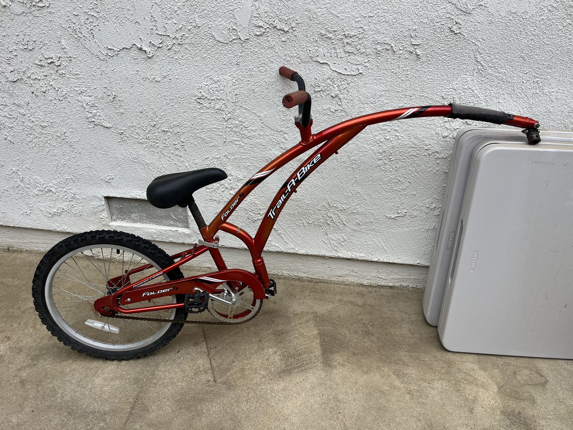 Tag-a-long Bike Trailer