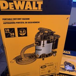 DeWalt Vacuum  