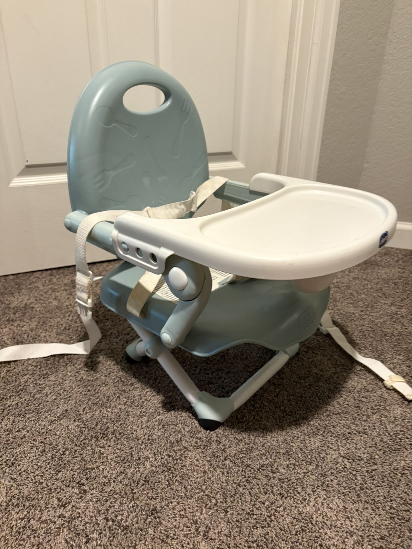 Chicco Portable Booster Seat 