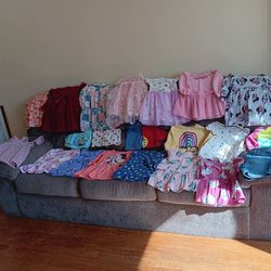Girl's Size 2T Bundle, 40 Pieces