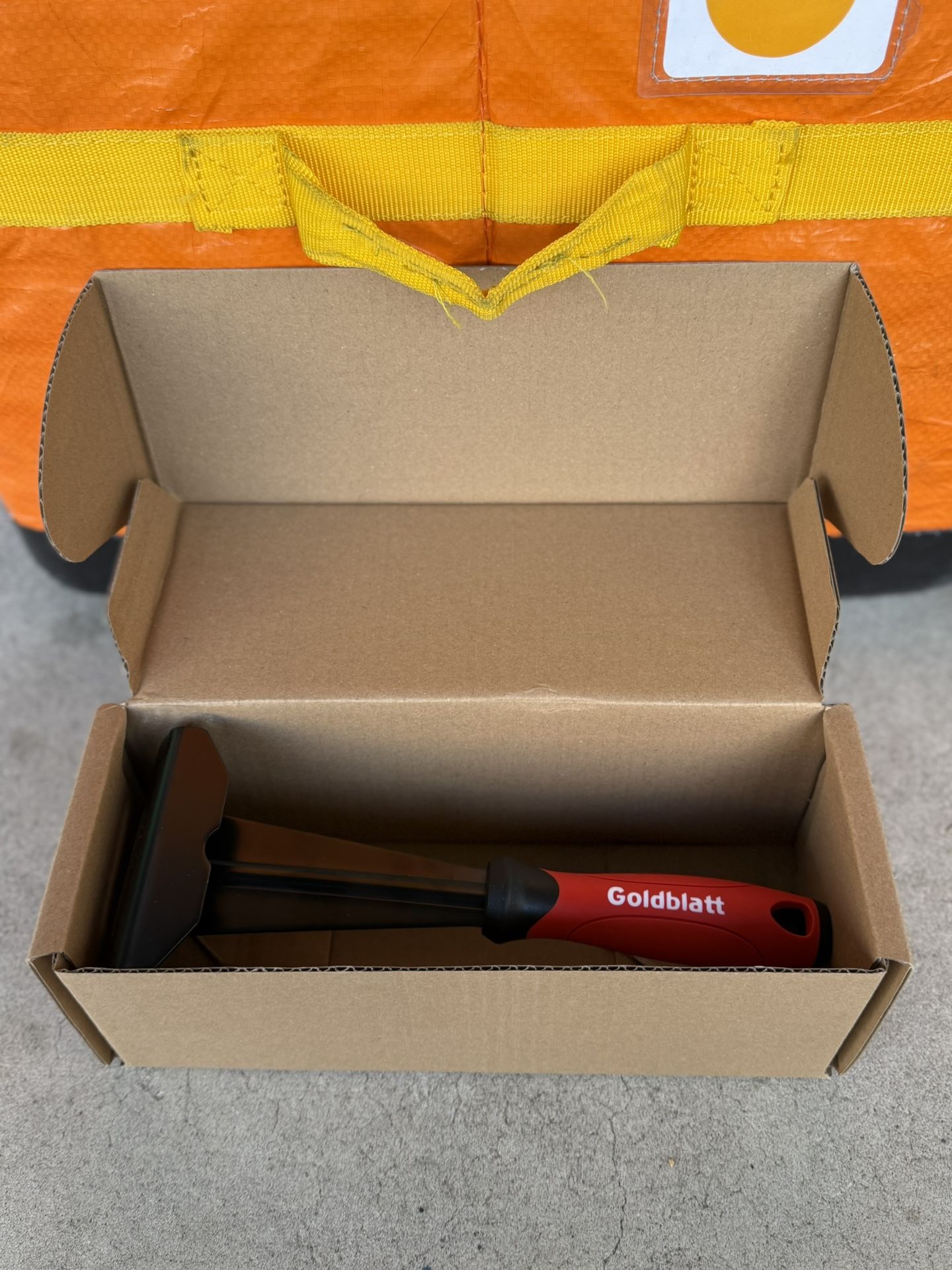 Goldblatt Trim Puller, Tile Removal Multi-Tool for Commercial Work & Home Improvement, Baseboard, Molding