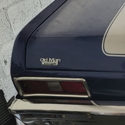 Car 1972 Nova 