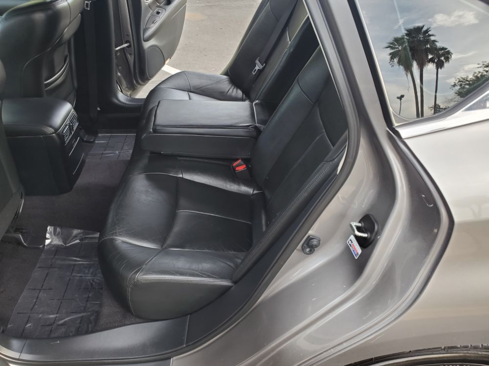 2012 INFINITI M37