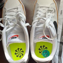 Nike Court Legacy 7/2 Boys Or Girls