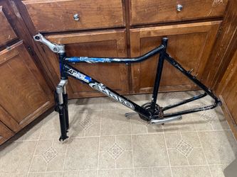 Haro Escape AT Mountain Bike Frame w/ Fork & Crankset