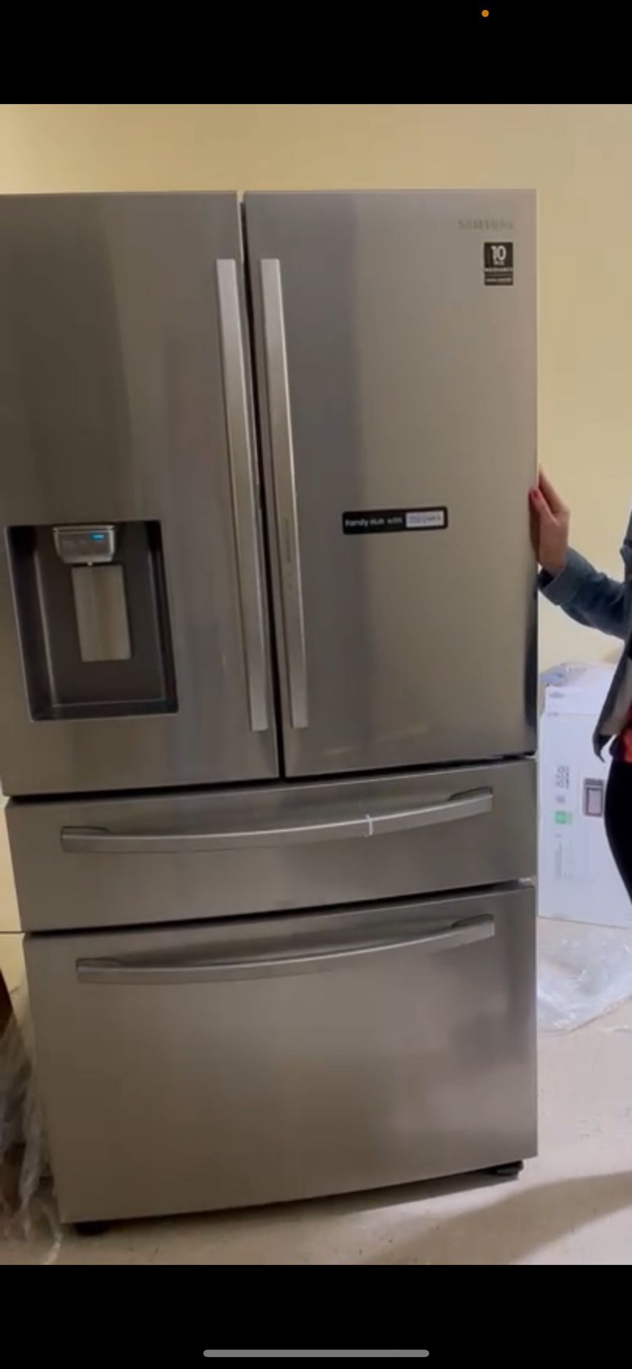 Samsung Family Hub Refrigerator