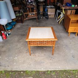 Mid Century Modern End Table 