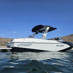 2019 MB B52 23ft Boat