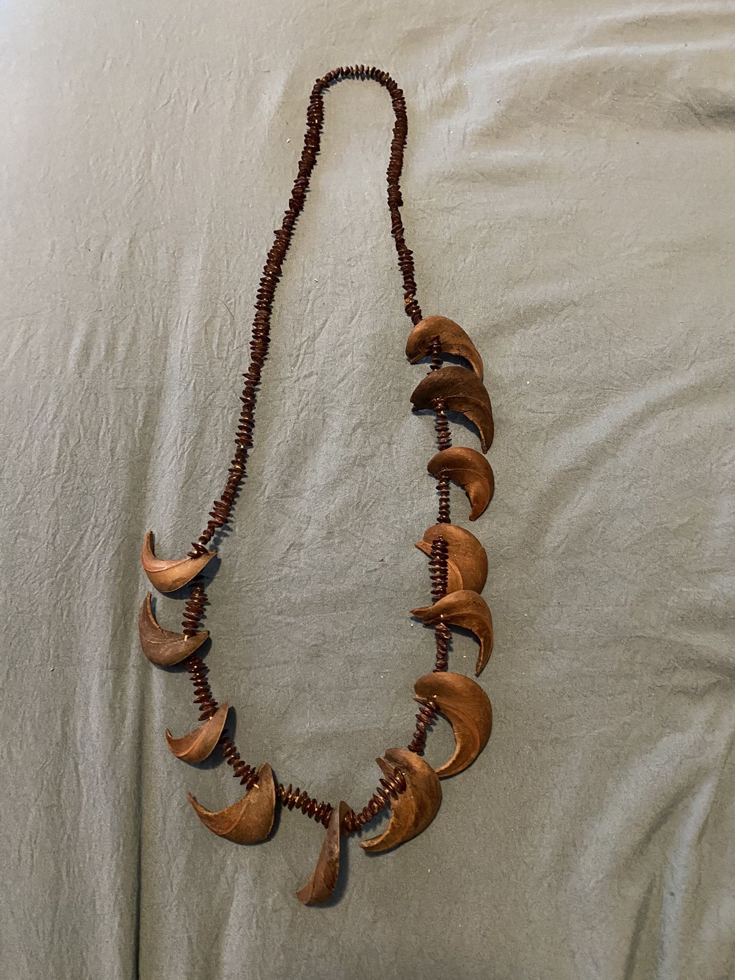 Wooden bear, Claw Necklace