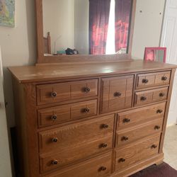 Dresser and Nightstand 