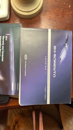2014 Kia Sorento Owner’s Manual Set – Excellent Condition