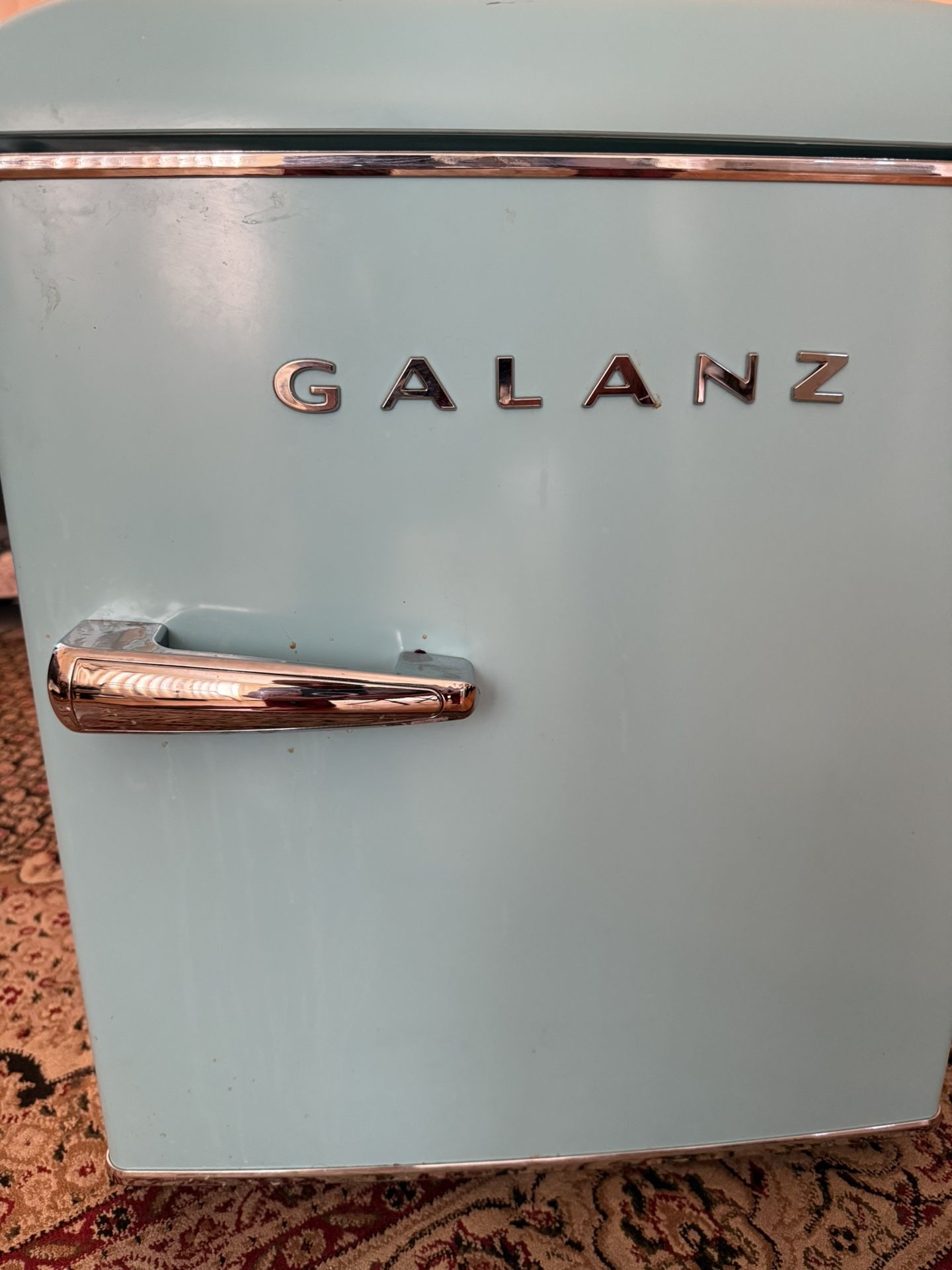 Galanz Mini Refrigerator