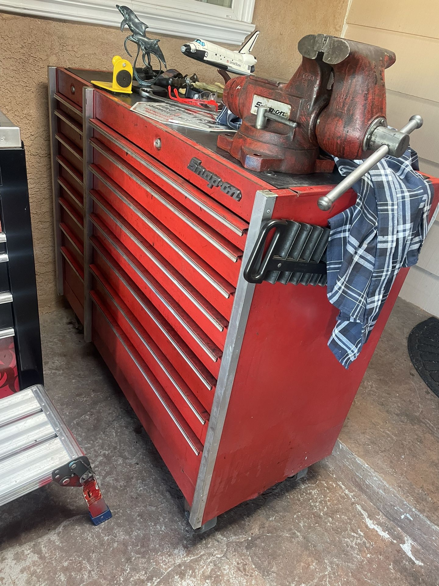 SNAP ON TOOL BOX