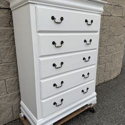 Elegant white Decorative