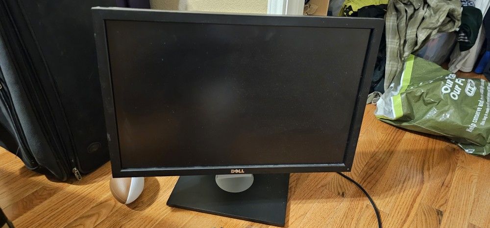 Dell 24 in. Monitor