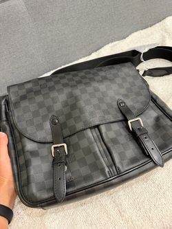 LV crossbody bag Christopher Messenger bag in Damier Graphite canvas