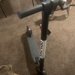 G2 Go Trax Scooter Works But Needs Repaired 