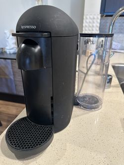 Nespresso VertuoPlus- Like New!